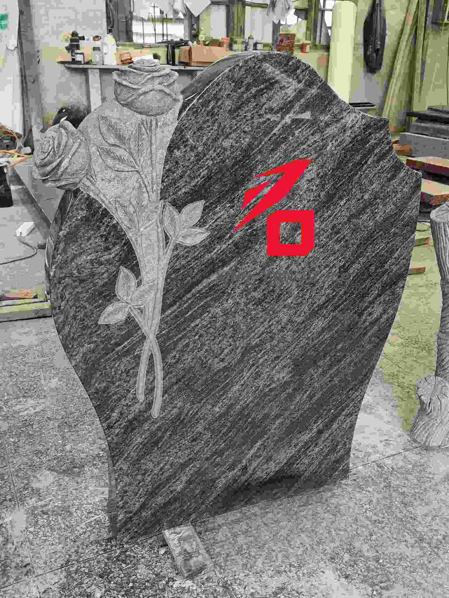 Bihotz-formako Arrosaren Oroimenezko Hilarria