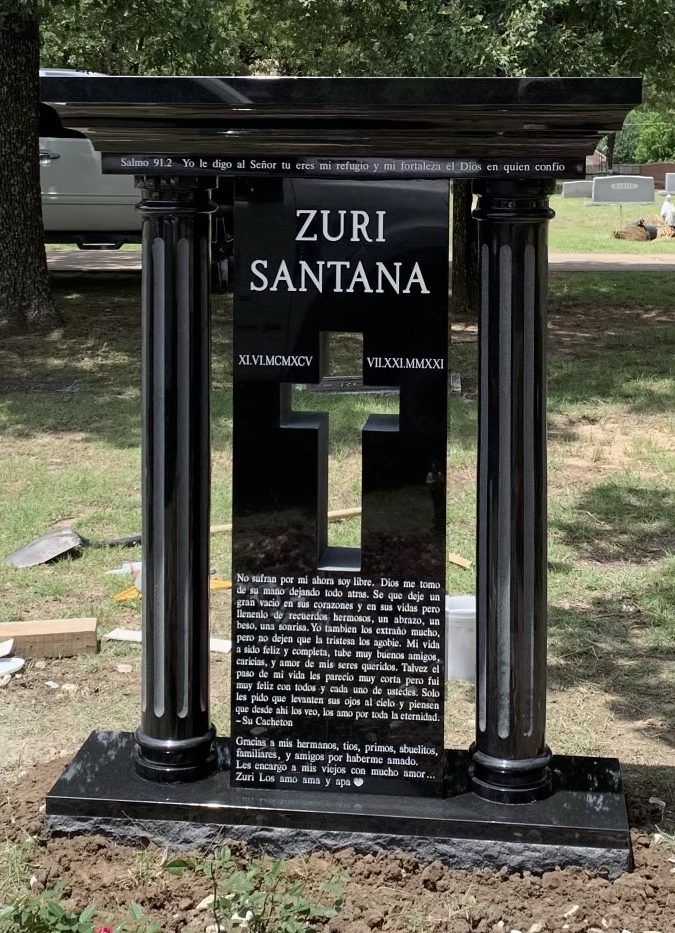 Xingyan Gurutze Artistikoko Monumentua